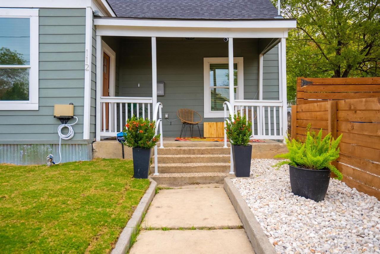 Modern 3 Bed, 2 Bath Home Minutes To Downtown & Alamodome Σαν Αντόνιο Εξωτερικό φωτογραφία