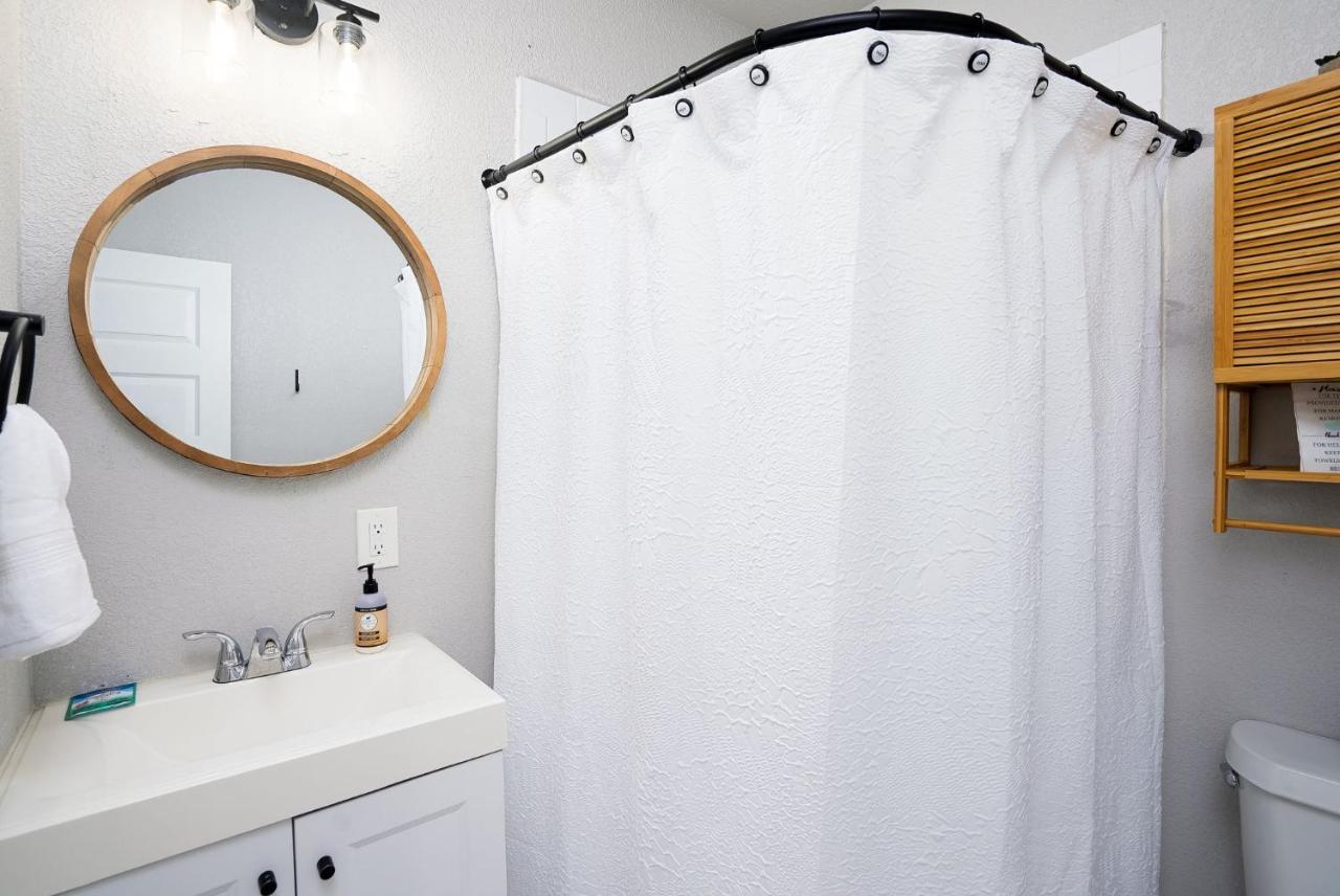 Modern 3 Bed, 2 Bath Home Minutes To Downtown & Alamodome Σαν Αντόνιο Εξωτερικό φωτογραφία
